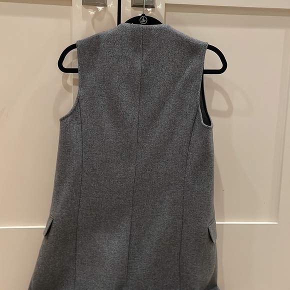 Zara grey warm stylish wool vest - Picture 4 of 4